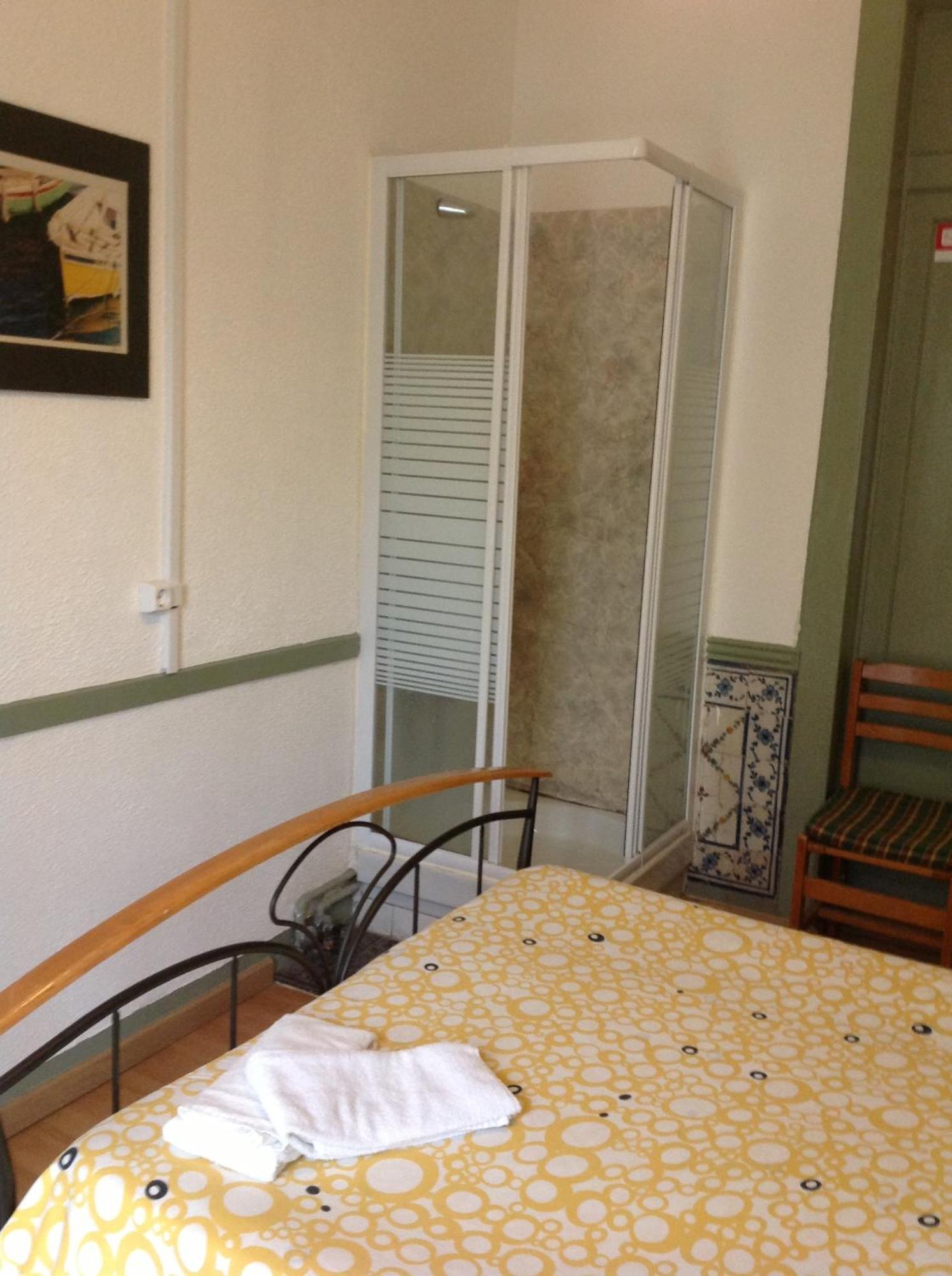 New Aljubarrota Guest House Lisabona Cameră foto